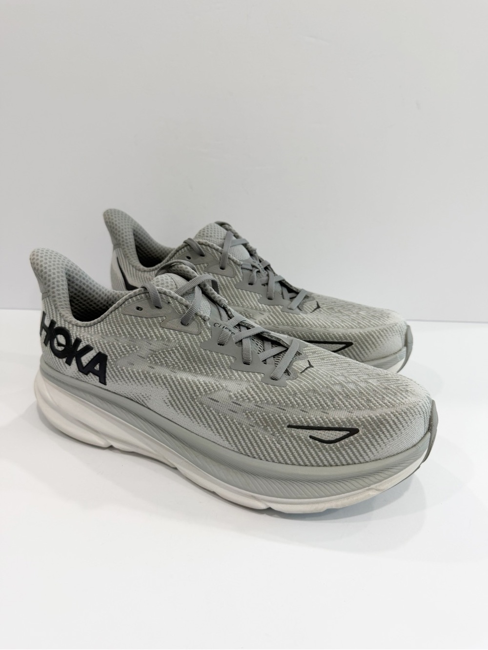 Hoka One One Wide Clifton 9 Men’s Shoes